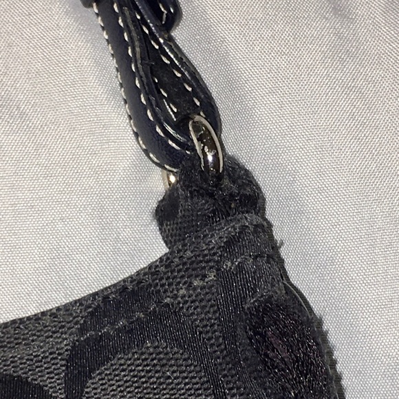 Gifting - Picture 13 of 14